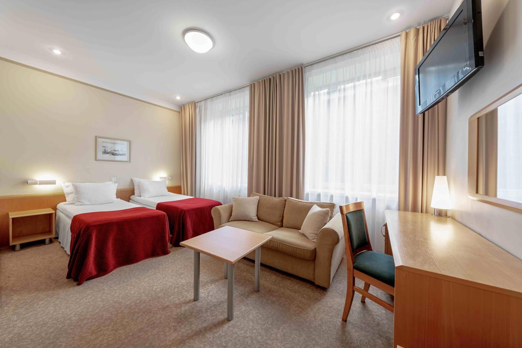 Rixwell Viru Square Hotel Таллин Экстерьер фото