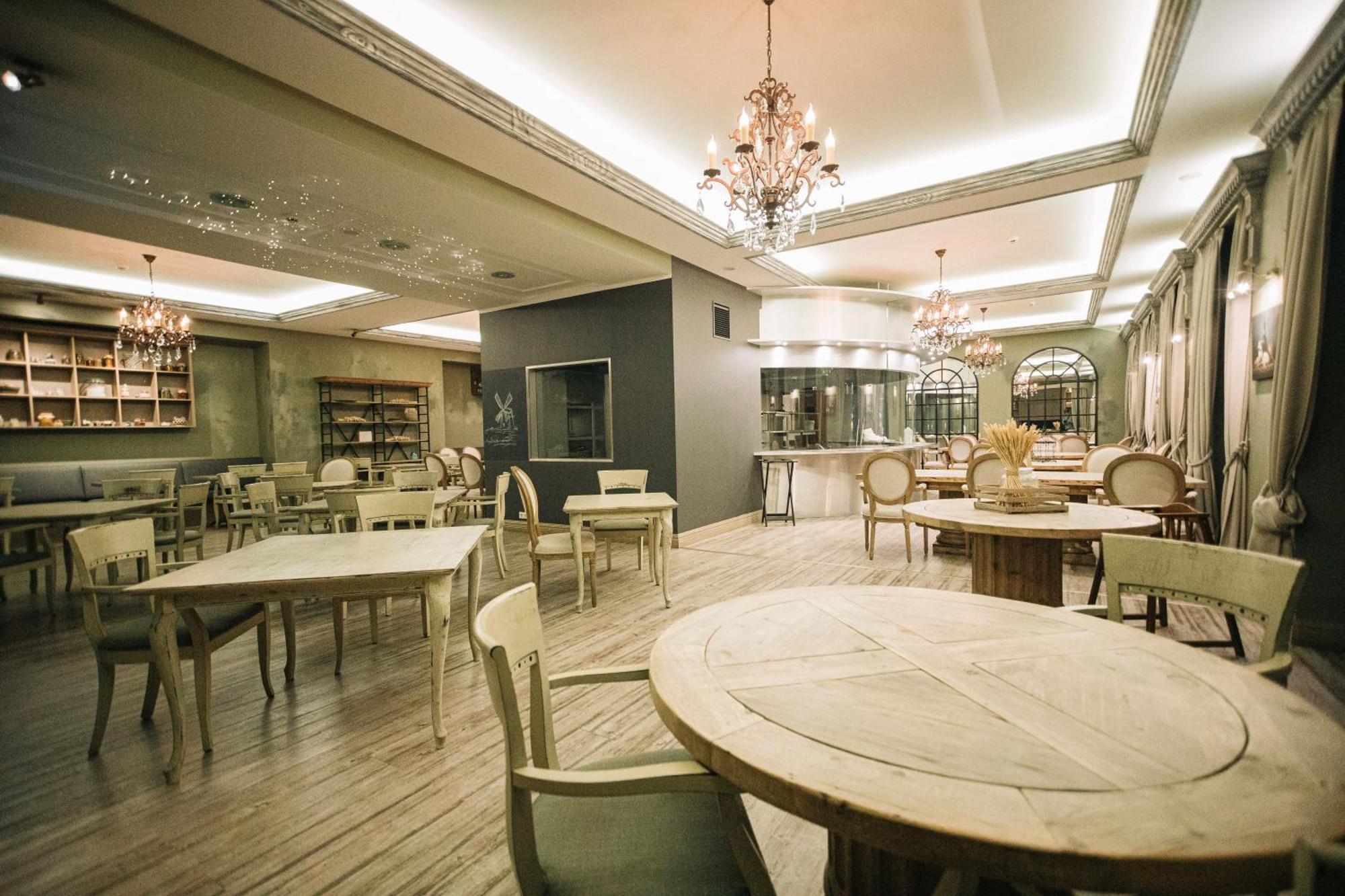 Rixwell Viru Square Hotel Таллин Экстерьер фото