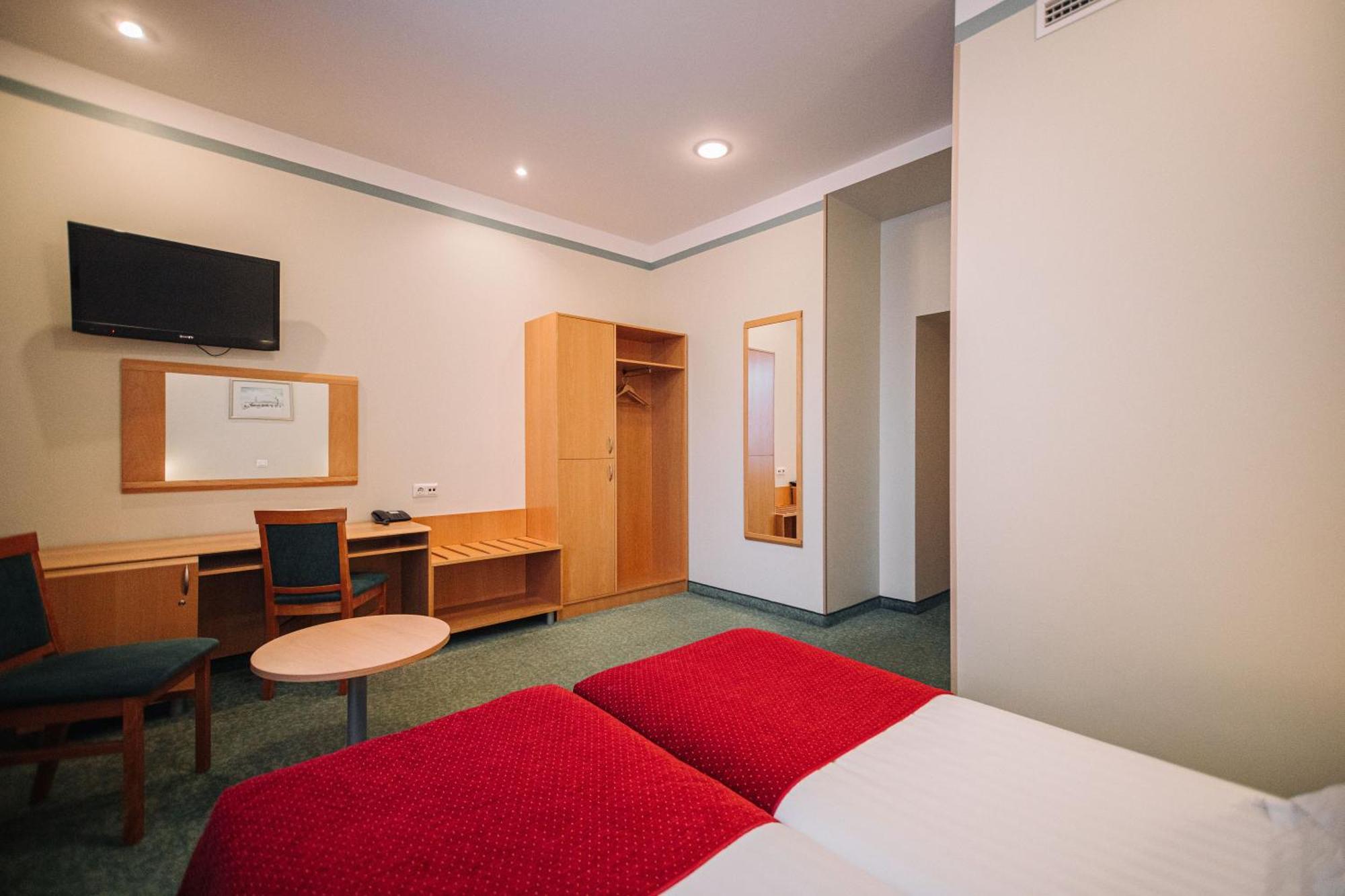 Rixwell Viru Square Hotel Таллин Номер фото